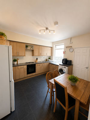 Photo 13- click for photo gallery
